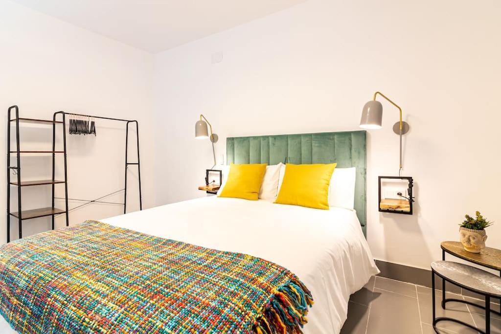 Caramba Freshapartments Малага Екстер'єр фото